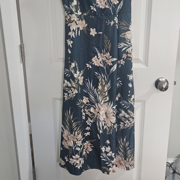 Hello Molly Floral Dress - XS - Picture 4 of 11